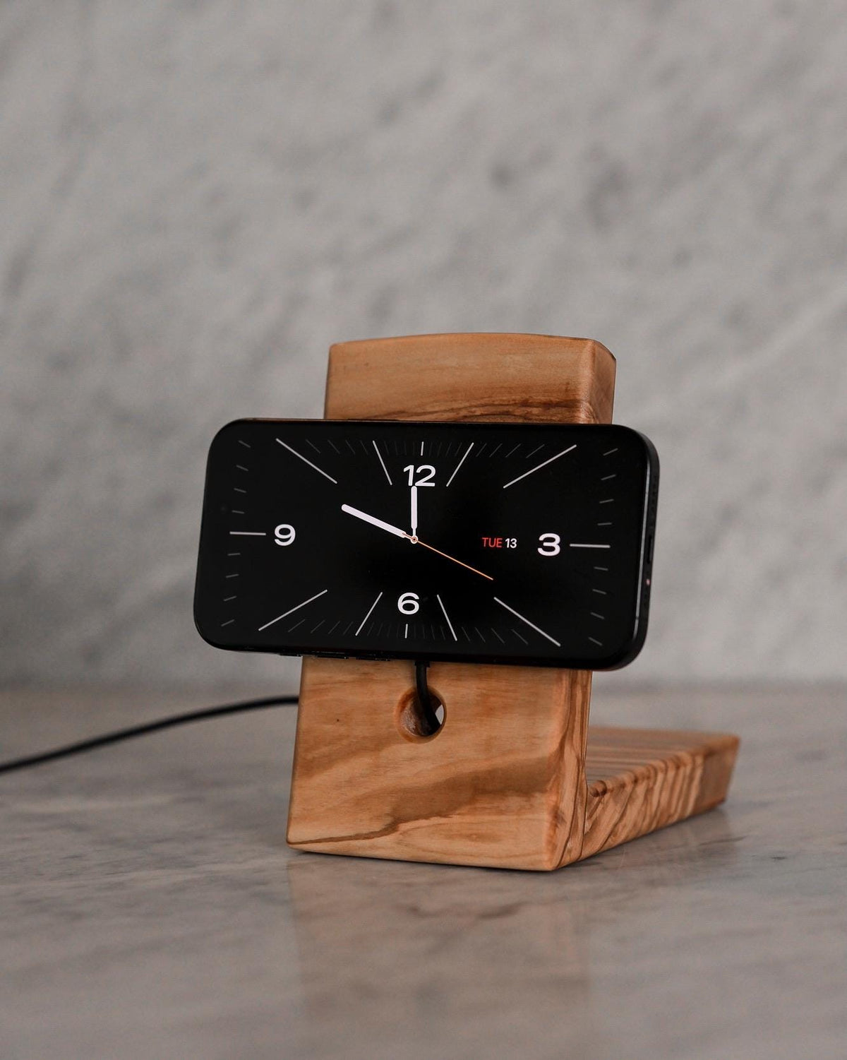 Olivewood Wireless Magnetic Phone Charger (Charger Included)